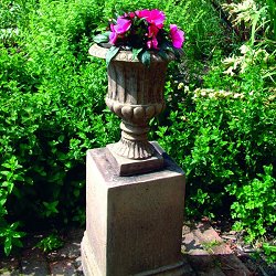 Stone Plinths - Vienna Vase 24 On Vienna Plinth