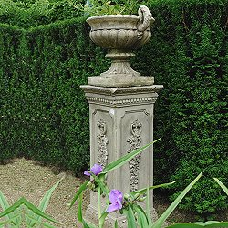 Stone Plinths - Vienna Vase 29 On Floral Plinth