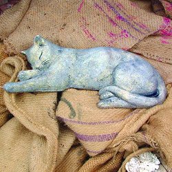 Animal Sculptures - Sleeping Cat