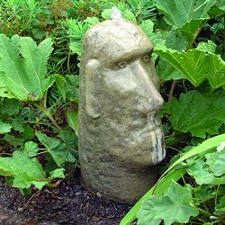 Fountains and Water Features - Moai Head Fountain