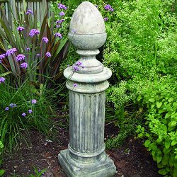 Stone Acorns - Keymer Acorn On Oxford Column