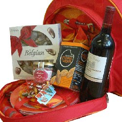 Luxury Food Hampers - Crazy Daisy Cooler Hamper
