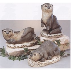 Henri Statuary - Otters Assortment