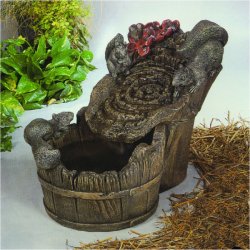 Henri Nature Fountain - Squirrel Fountain