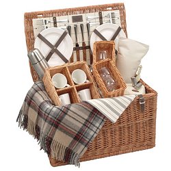 Traditional Baskets - Madison Luxury Tea and Wine Basket