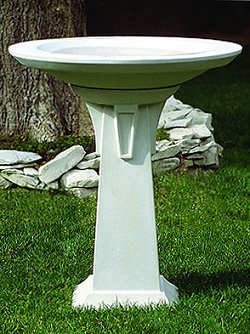 Bird Baths - Highland Park Bird Bath