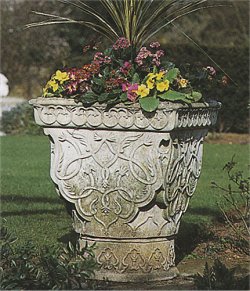 Urns and Vases - Zahra Vase