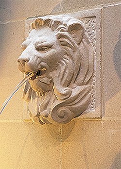 Fountains - Lion Wall Fountain