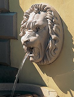 Fountains - Large Lion Wall Fountain