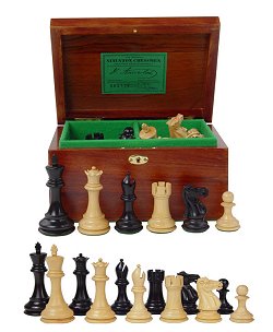 Boxed Chess Pieces - Original Fischer/Spassky Set