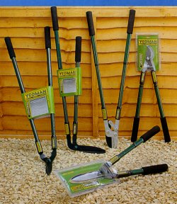 Shears and Loppers - Infinitely variable handle length to suit all users.