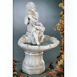 Henri Statue Fountain