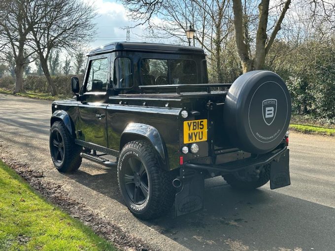 Land Rover Defender 90 Bespoke Pickup (6)
