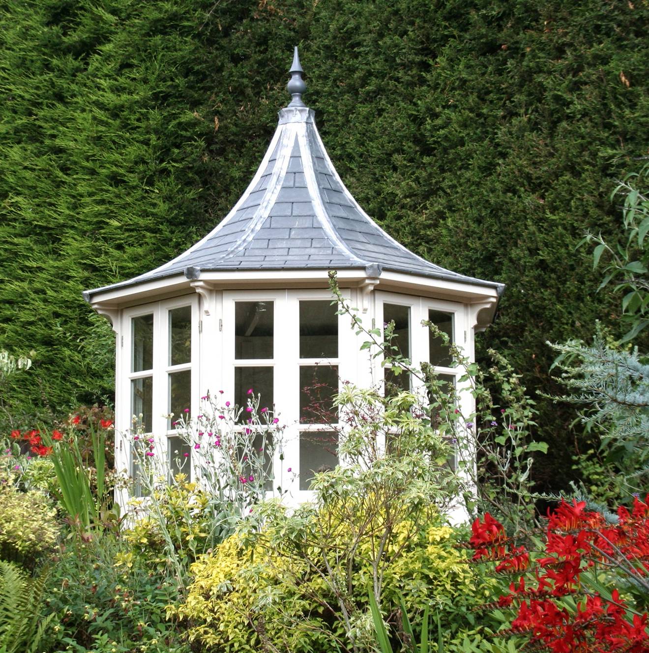 HSP Classic Garden Buildings Lavenham Summerhouses "Tapco" Tiled