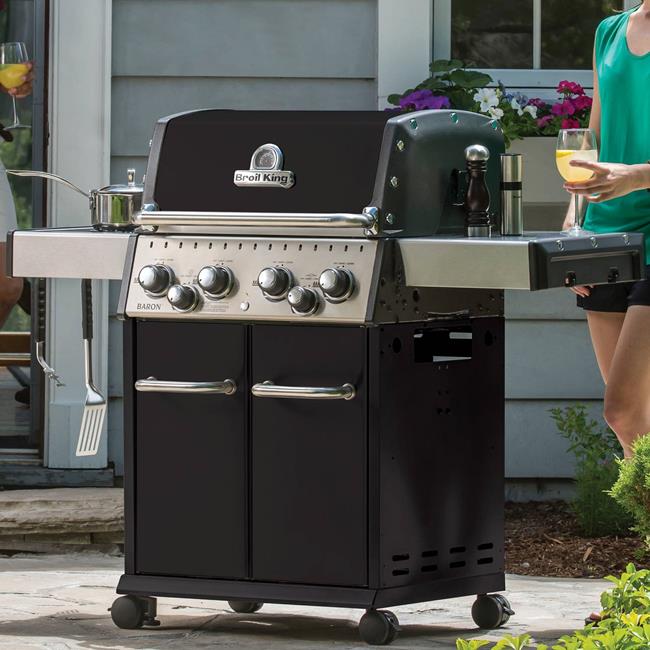 Broil King Premium Barbecues Baron 490 IR 4 Burner with IR Side